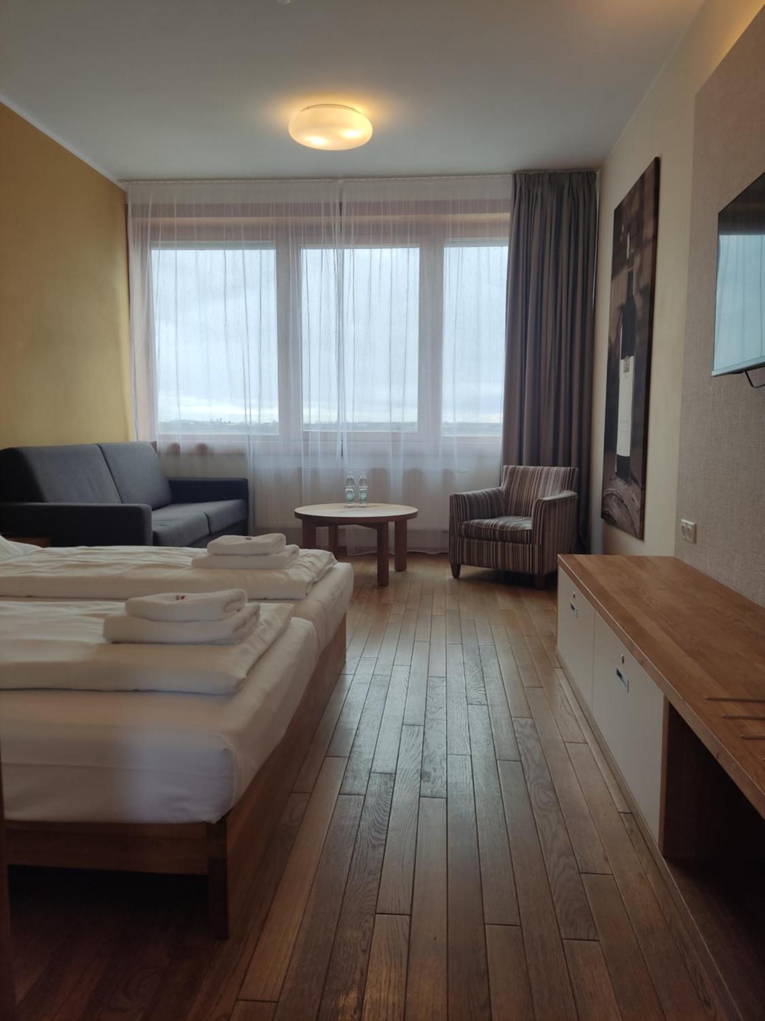 Hotel Madl Velké Bílovice Екстериор снимка